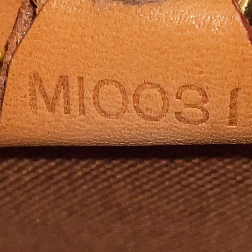 Louis Vuitton Ellipse Monogram PM Hand Bag with Dust bag & lock & key - Picture 12 of 14